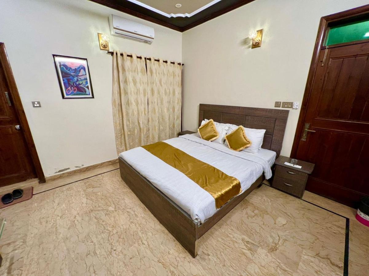 Luxury Living Rooms Near Agha Khan, Millennium, Nueplex Karaczi Pokój zdjęcie